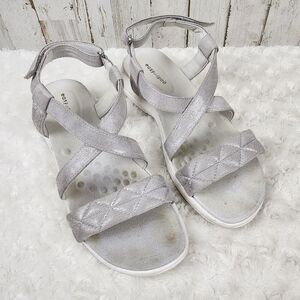 Easy Spirit Slingback Treasur Sandals Silver Size 9